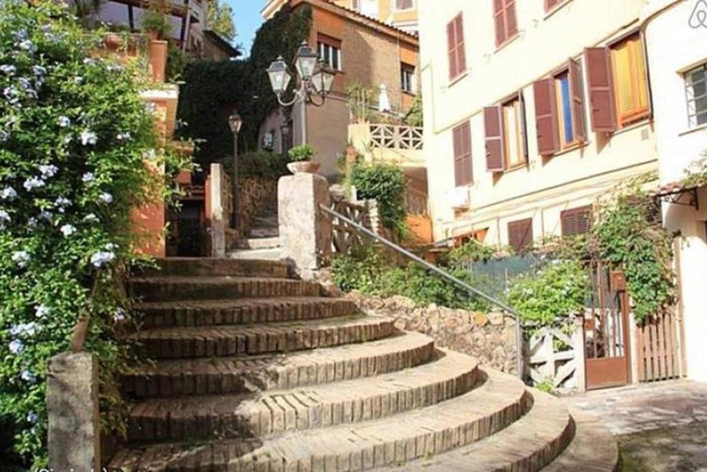 Elegante Open Space Con Vasca Idromassaggio A Trastevere 外观 照片