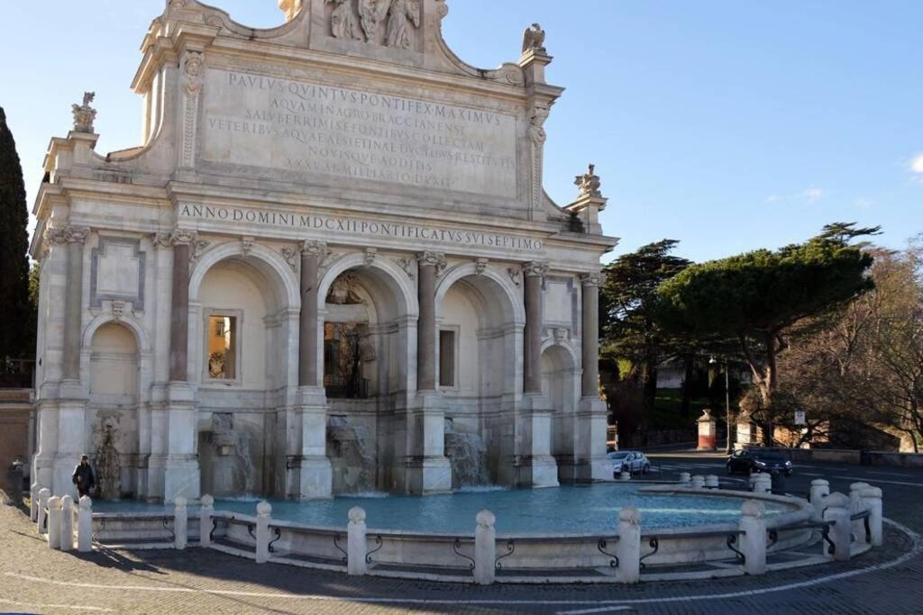Elegante Open Space Con Vasca Idromassaggio A Trastevere 外观 照片