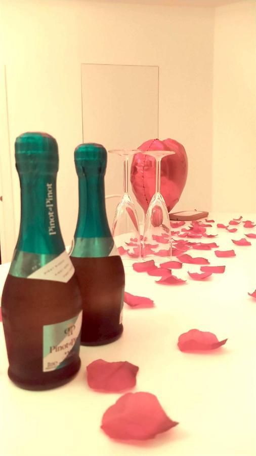 Elegante Open Space Con Vasca Idromassaggio A Trastevere 外观 照片