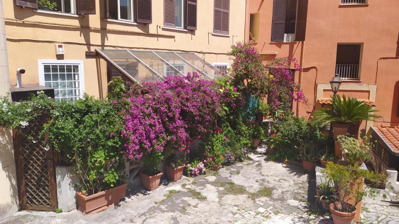Elegante Open Space Con Vasca Idromassaggio A Trastevere 外观 照片